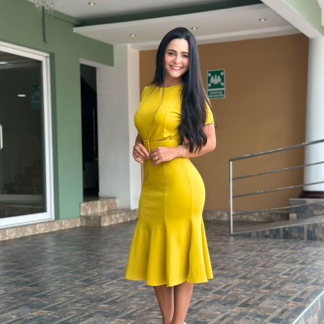 Vestido con Cinturón - Amarillo Imagen principal del producto