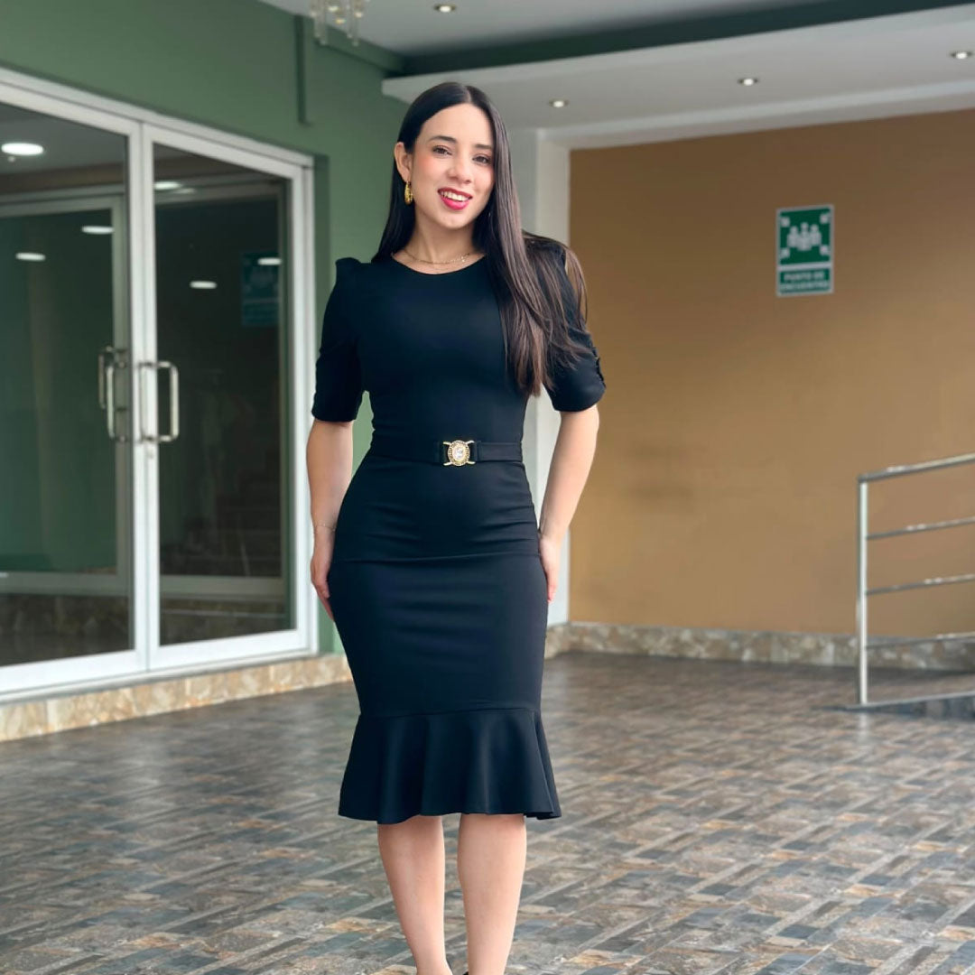 Vestido con Cinturón Joya - Negro Imagen principal del producto