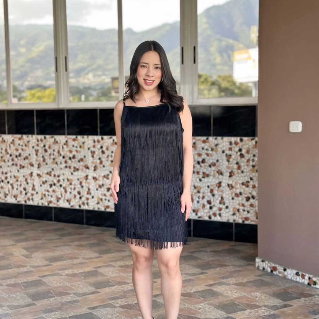 Vestido Fringe Layer - Negro Imagen principal del producto