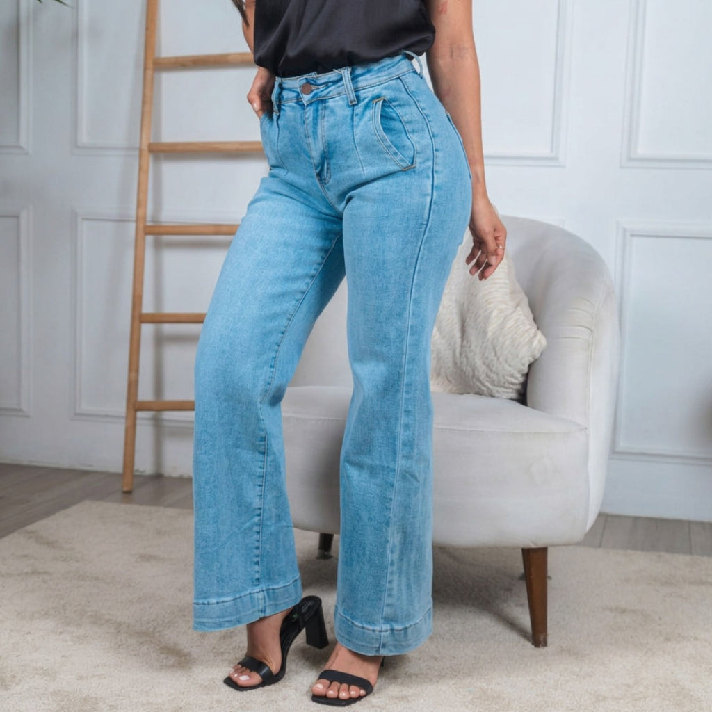 Jeans Straight Back Seam - Denim Claro
