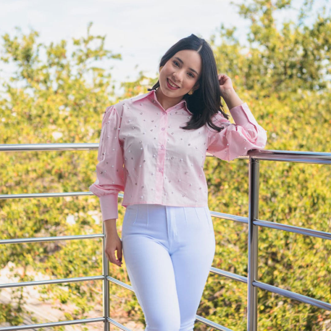 Blusa Manga Larga con Detalles de Perlitas - Rosado Pastel Imagen principal del producto