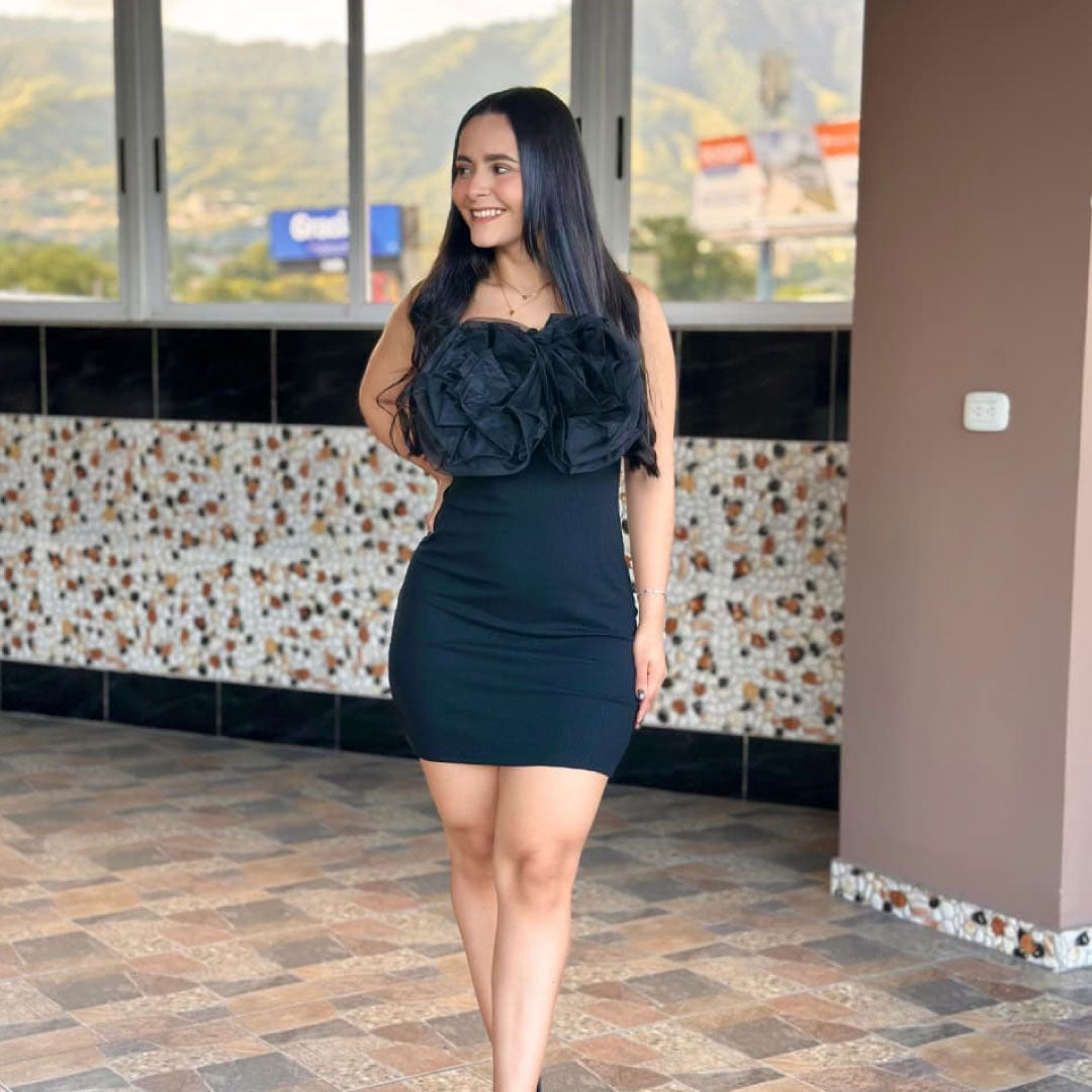 Vestido Sculptural Bloom - Negro